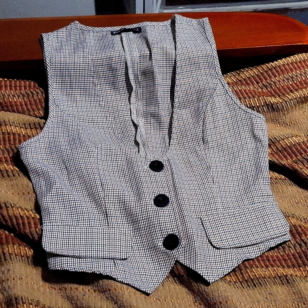 Patterned Vest